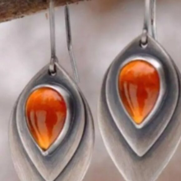 Beautiful Synthetic Orange Carnelian & Silver Electro-Plated Dangle Earrings - Picture 2 of 2